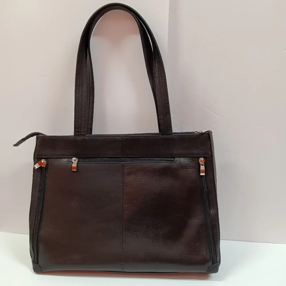 GUN TOTE'N MAMA'S Black Cowhide Leather Laptop Portfolio Tote/ Shoulder Bag